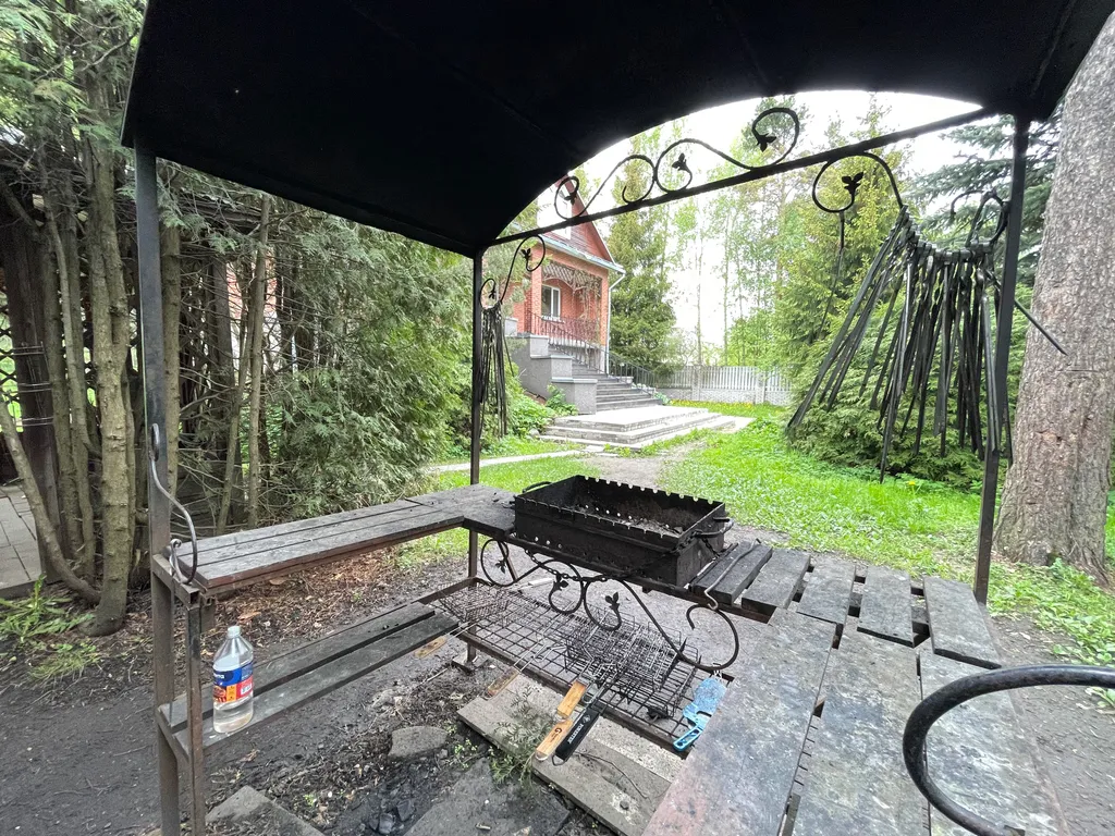 6-комнатный Дом