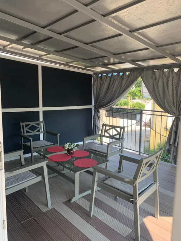 Уютная квартира с террасой в тихом районе