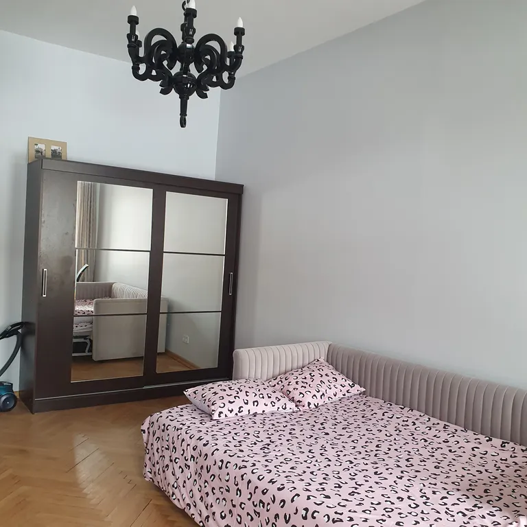 Квартира Солнечная квартира с видом на Троицкий собор в историческом центре — Санкт-Петербург