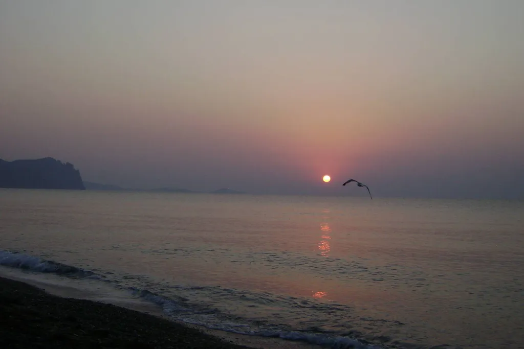 Уютный коттедж с бассейном с морской водой