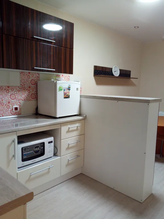 Апартамент с большим панорамным балконом