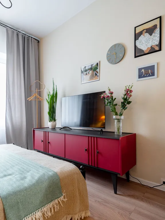 Квартира Дизайнерская квартира-студия — Колпино