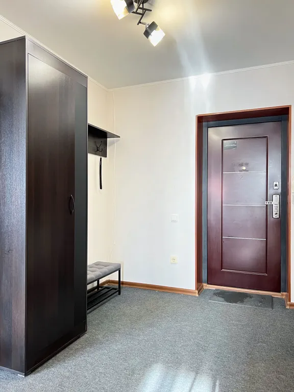 Тихая квартира в новом доме возле ТЦ Круиз