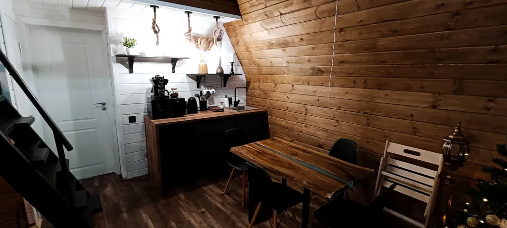 Гостевой дом Black Aframe 1