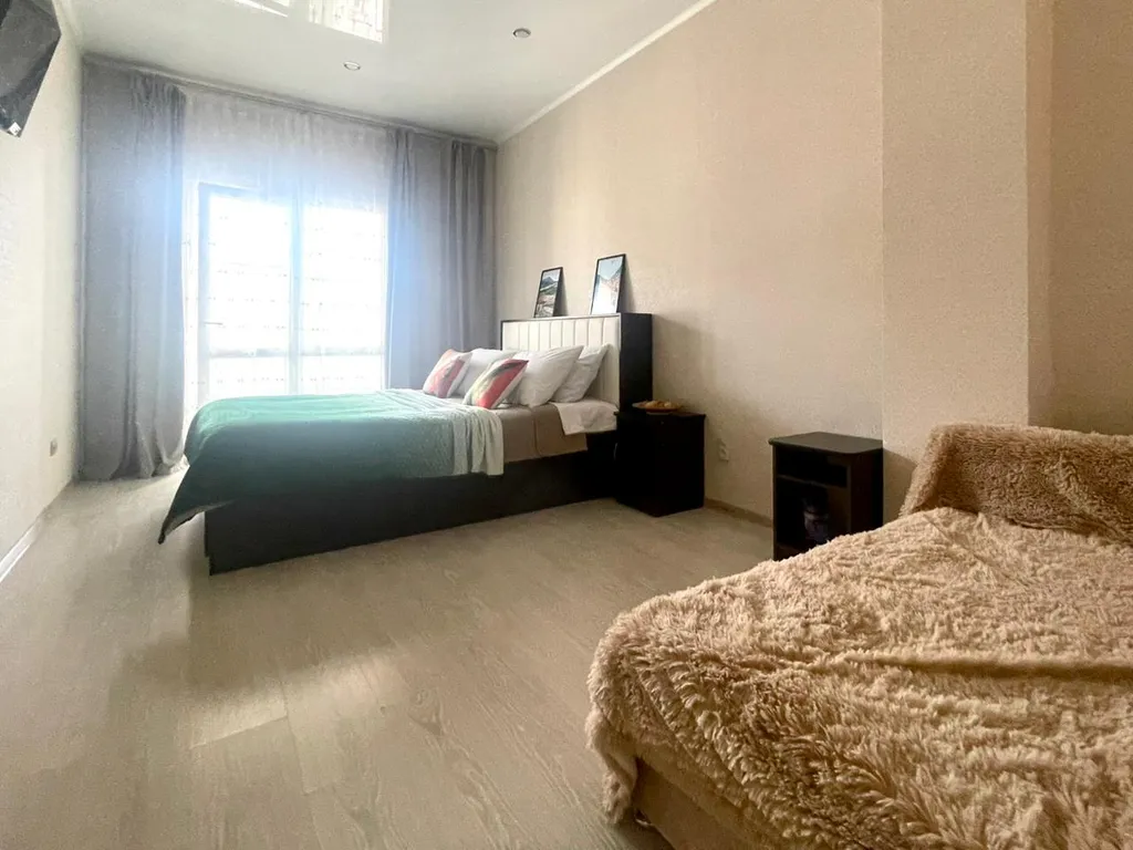 Квартира Просторная квартира в пяти минутах от пляжа — Геленджик