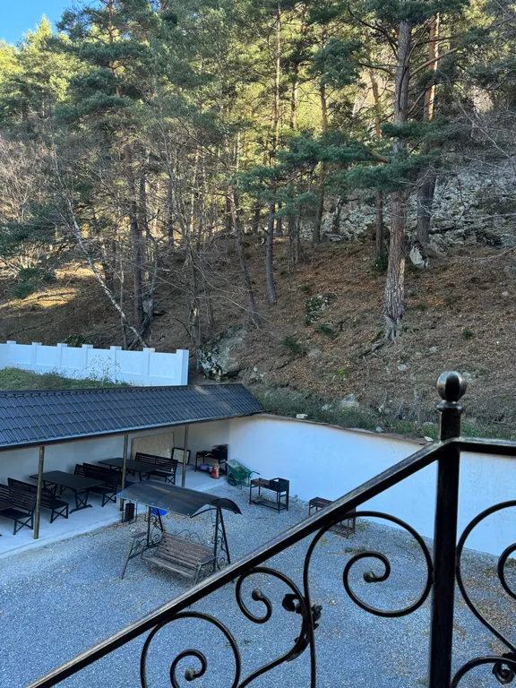 Коттедж у Озера