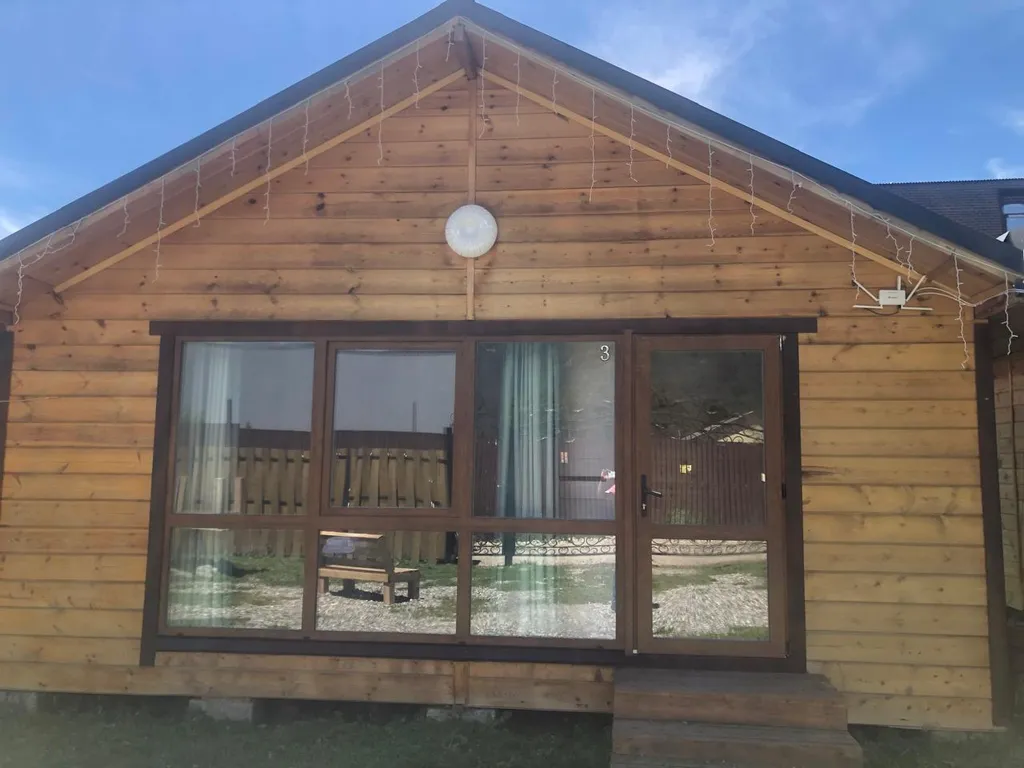 Коттедж Домик в центре Архыза с видом на горы — аренда посуточно в Архыз