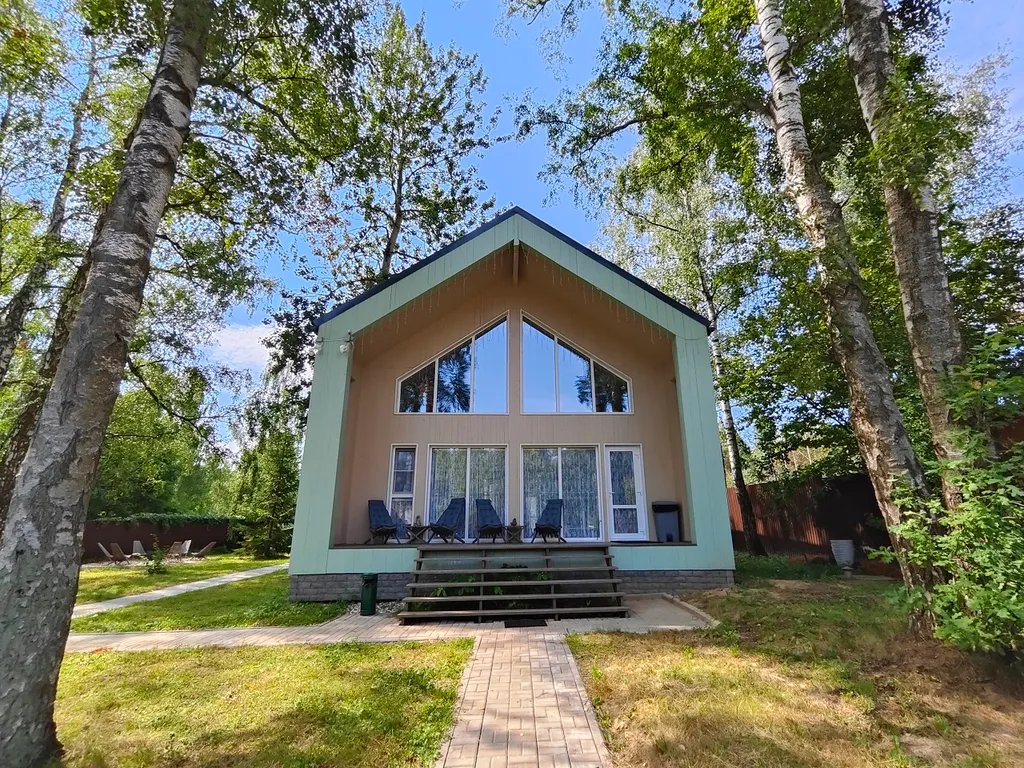 Семейный дом с баней в березовой роще