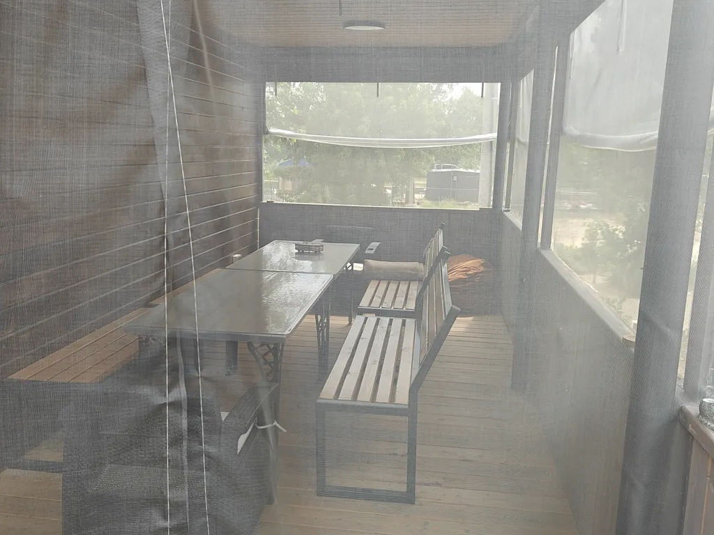 Новый дом с шикарным видом на центр города, через реку Волга