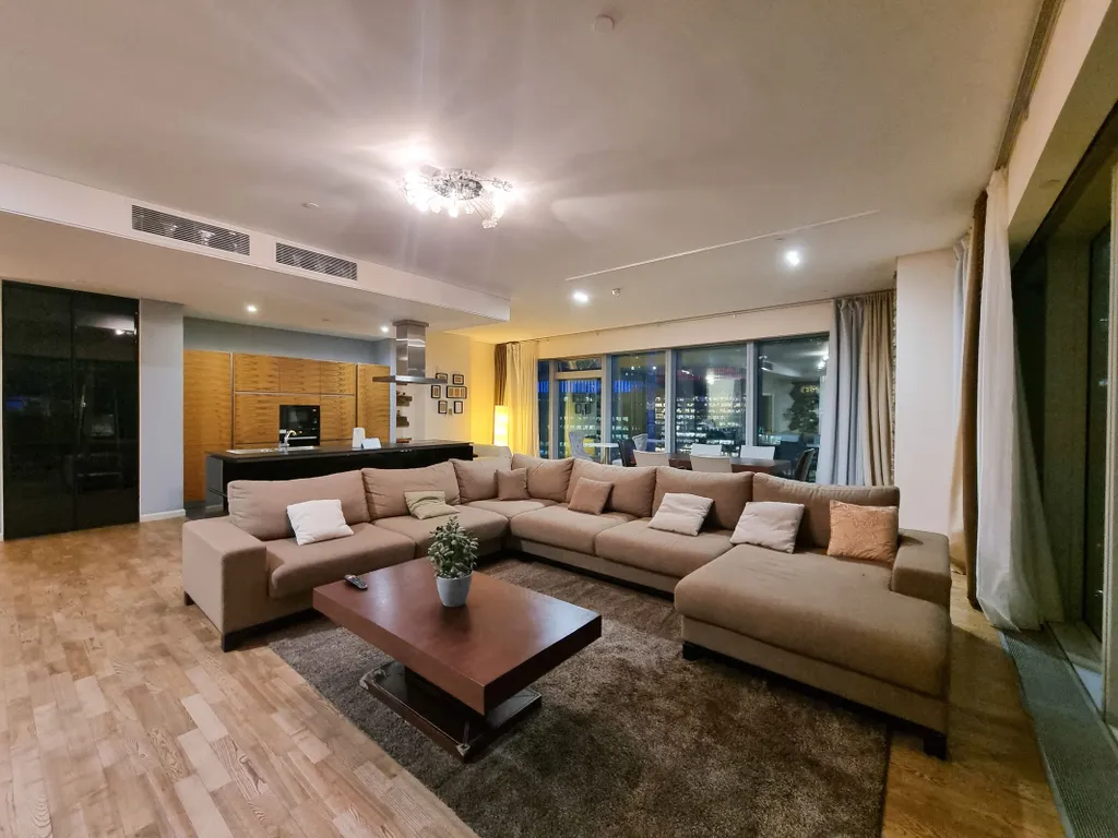 Квартира Угловые 3-комнатные апартаменты в Москва сити на 52 этаже — аренда посуточно в Москва