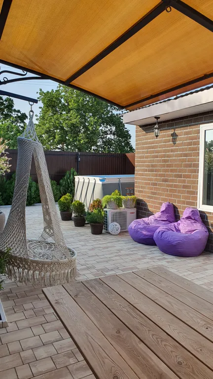 Домик с бассейном на Фиоленте со своей территорией