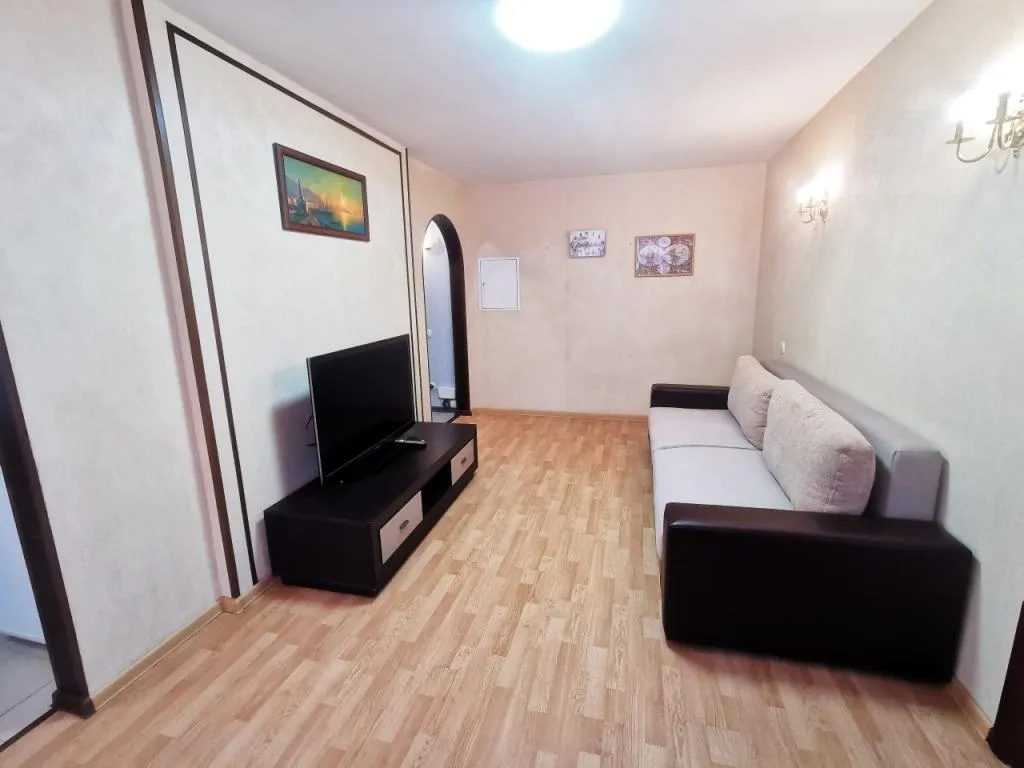 Квартира находится около центрального парка — аренда посуточно в Гомель