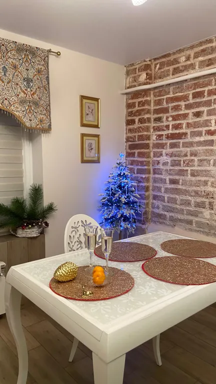 Старинная квартира в стиле лофт в историческом центре Калуги