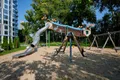 Детская площадка на территории апартов