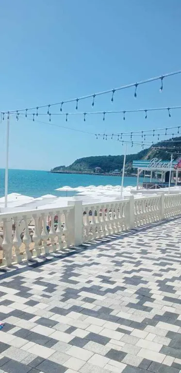 Домик у моря