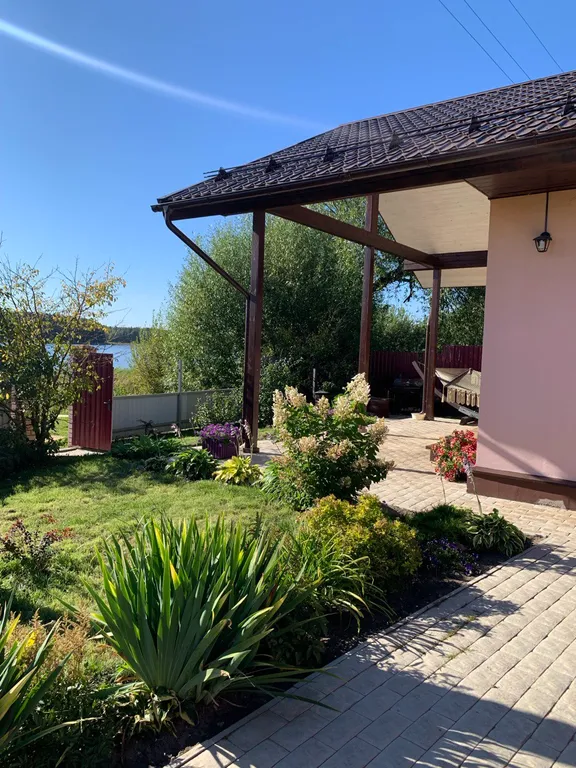 Коттедж Дом на берегу озера Селигер в сосновом бору — Осцы