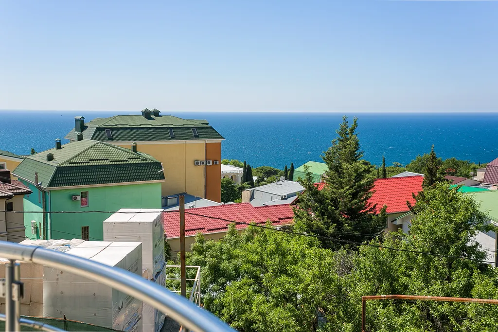 Однокомнатная квартира-студия у моря в Мисхоре