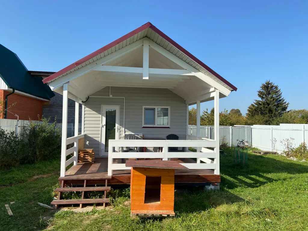 Коттедж Уютный домик на окраине деревни — Глазово