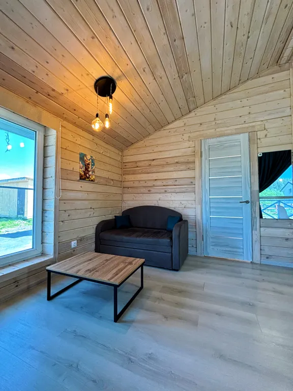 Уютный домик на берегу Ладожского озера