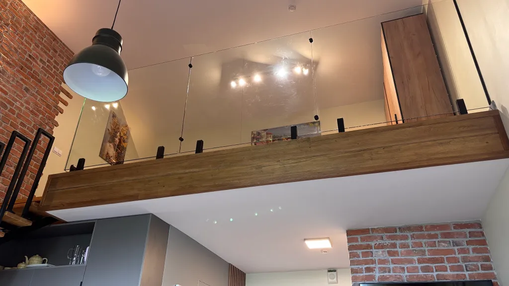 Стильные Апартаменты в стиле Лофт, тихое место в центре города