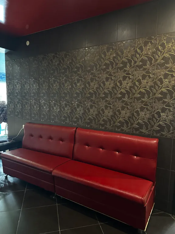 Коттедж с бассейном