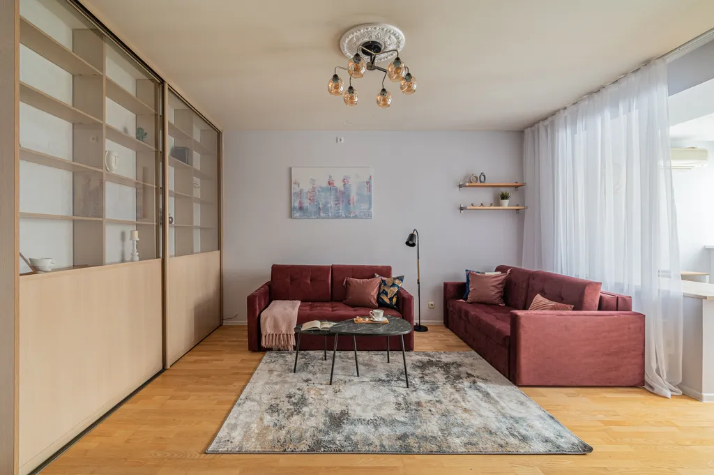 Шикарная 3-комнатная квартира с дизайнерским ремонтом в центре