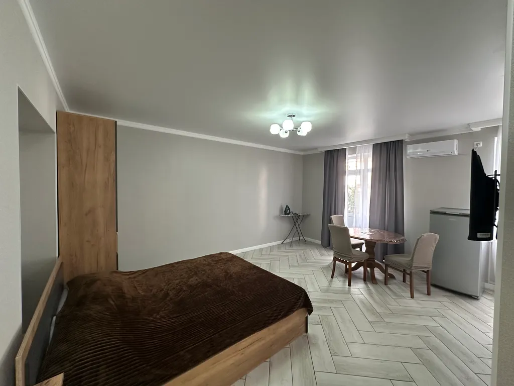 Квартира Квартира Новая уютная студия в центре у моря — Гагра