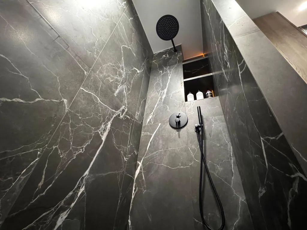 Абсолютно новая однокомнатная квартира с видом на город