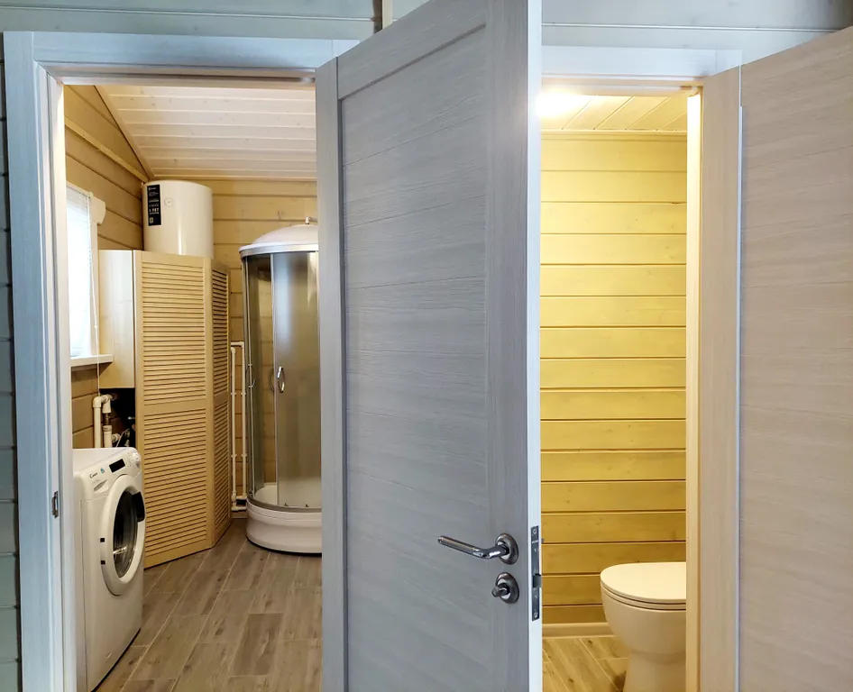 Коттедж Васнецово-озеро, коттедж на берегу озера в окружении леса — Ваньково