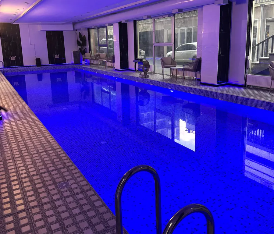 Уютно и стильно в центре города, близко к старому Тбилиси