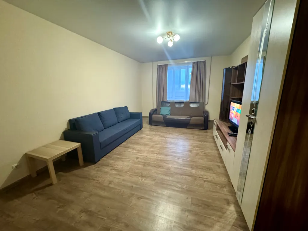 Трёхкомнатная квартира центр, отличный вид