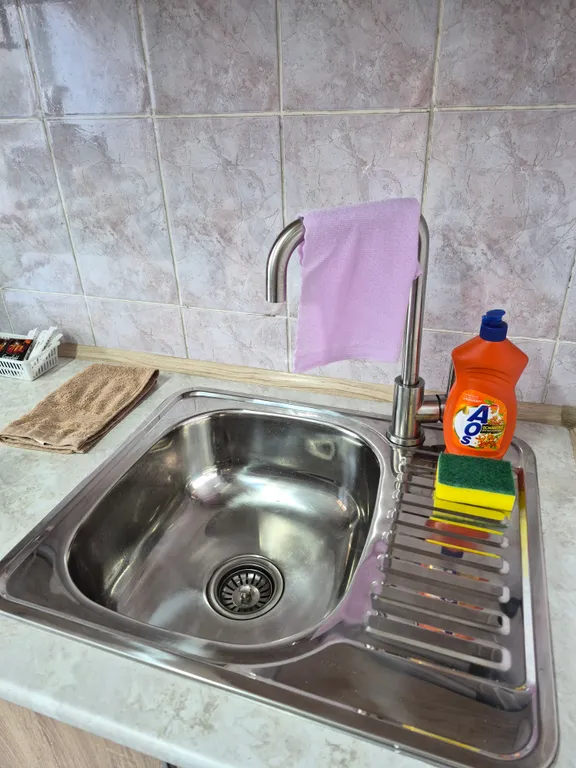 Квартира 2к квартира рядом с в/ч, 4 спальных места, хлопковое постельное — Алейск