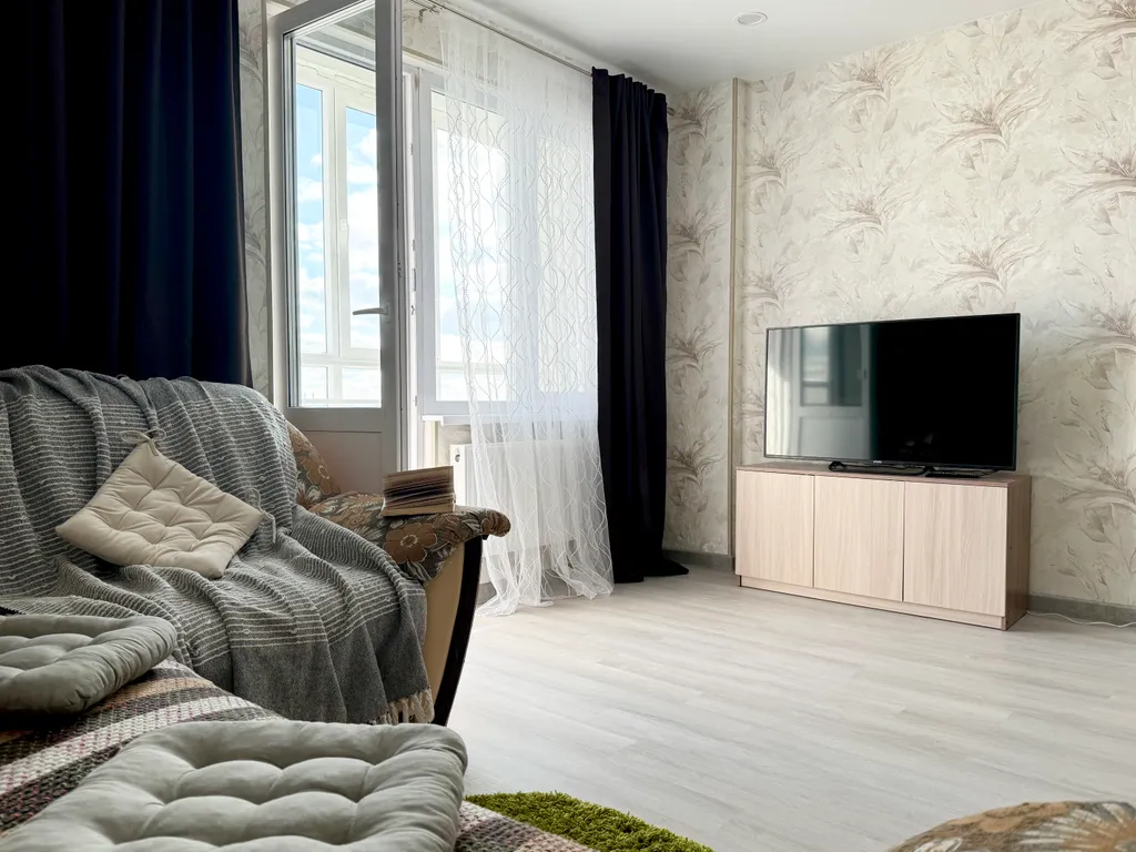 Студия со свежим ремонтом и фантастическим видом