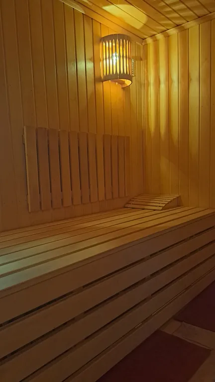 Коттедж 8-комнатный Дом — Губка