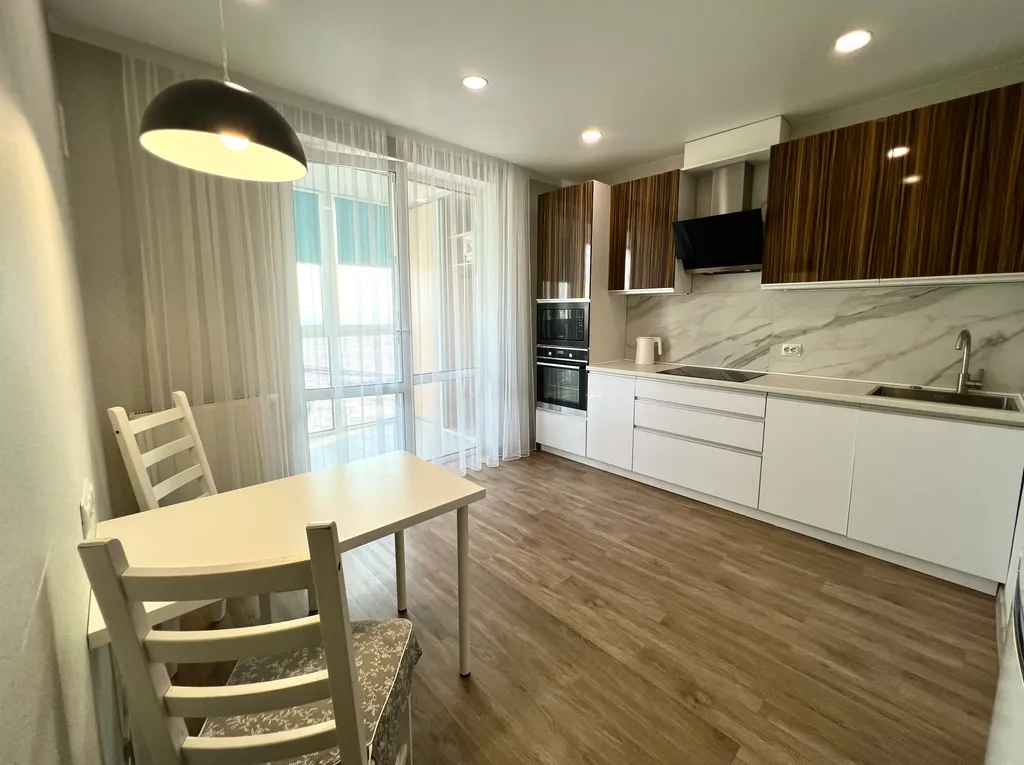 Волна на Броско для командированных и туристов до 4 гостей