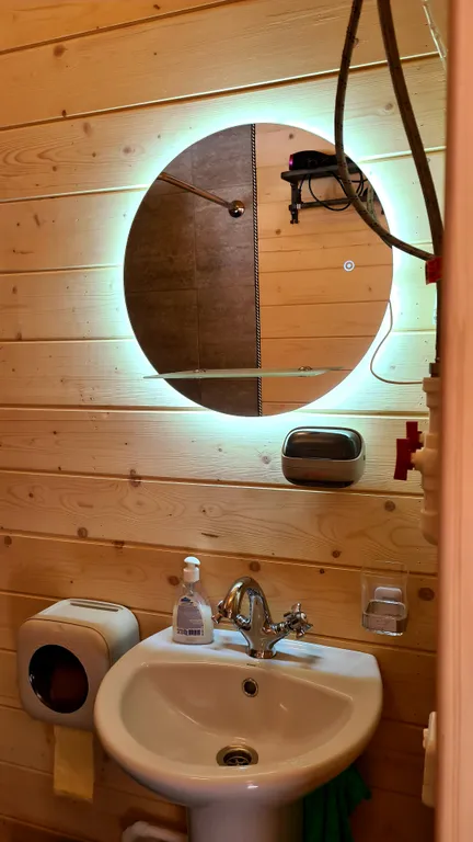 Домик в Домбае