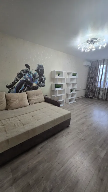 В благоустроенном доме со всеми удобствами