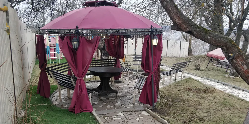 Дом на краю света с видом на Оку рядом с горнолыжной деревней Новинки