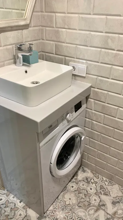 Апартаменты у озера и леса.