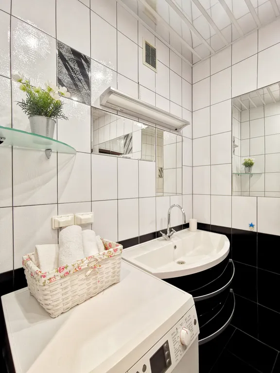 Стильная 3к квартира Апарт-Комфорт с джакузи в Центре