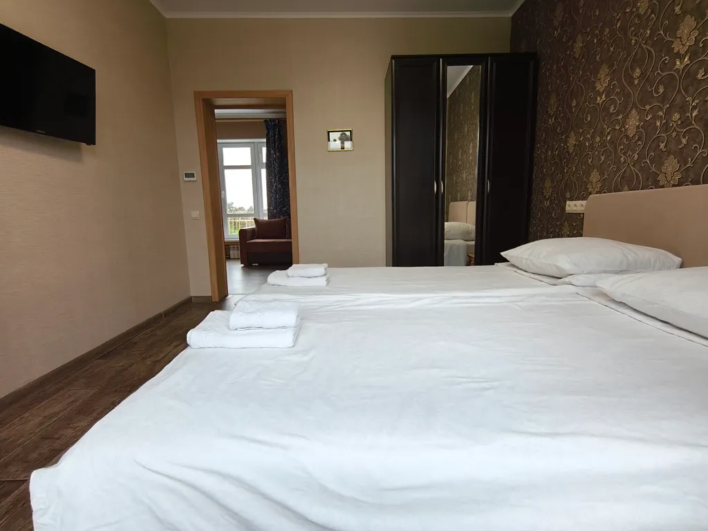 Дом семья с баней и чаном