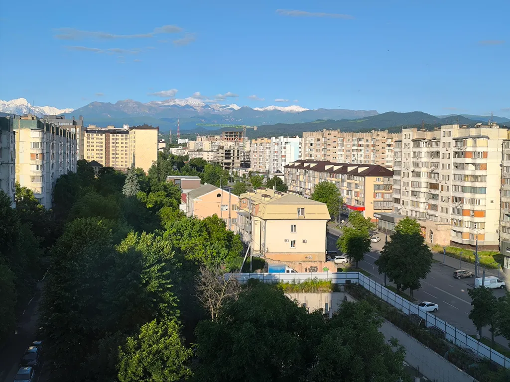 Квартира с шикарным видом на Кавказский хребет