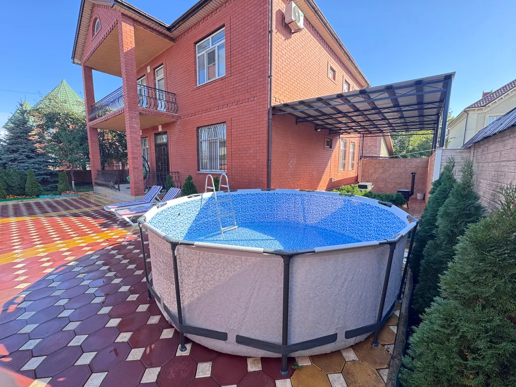 Дом на берегу моря