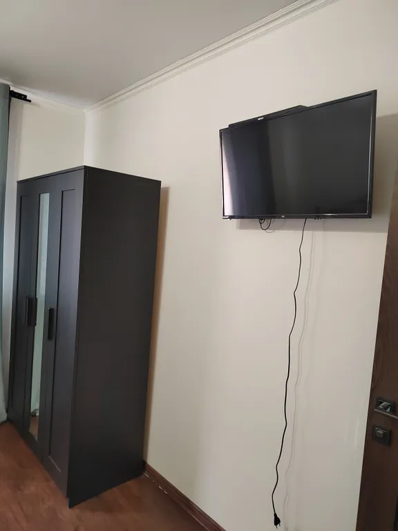 Новый трёхэтажный коттедж в центре