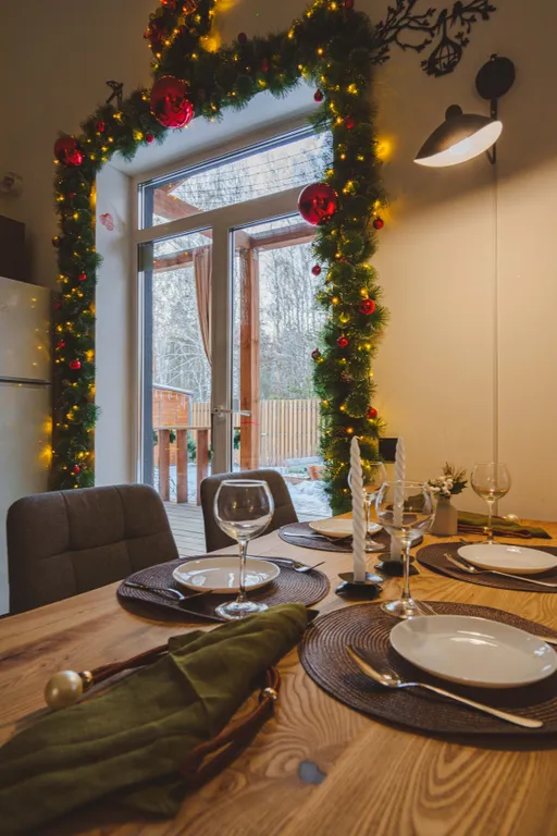 Дом с баней с выходом в лес