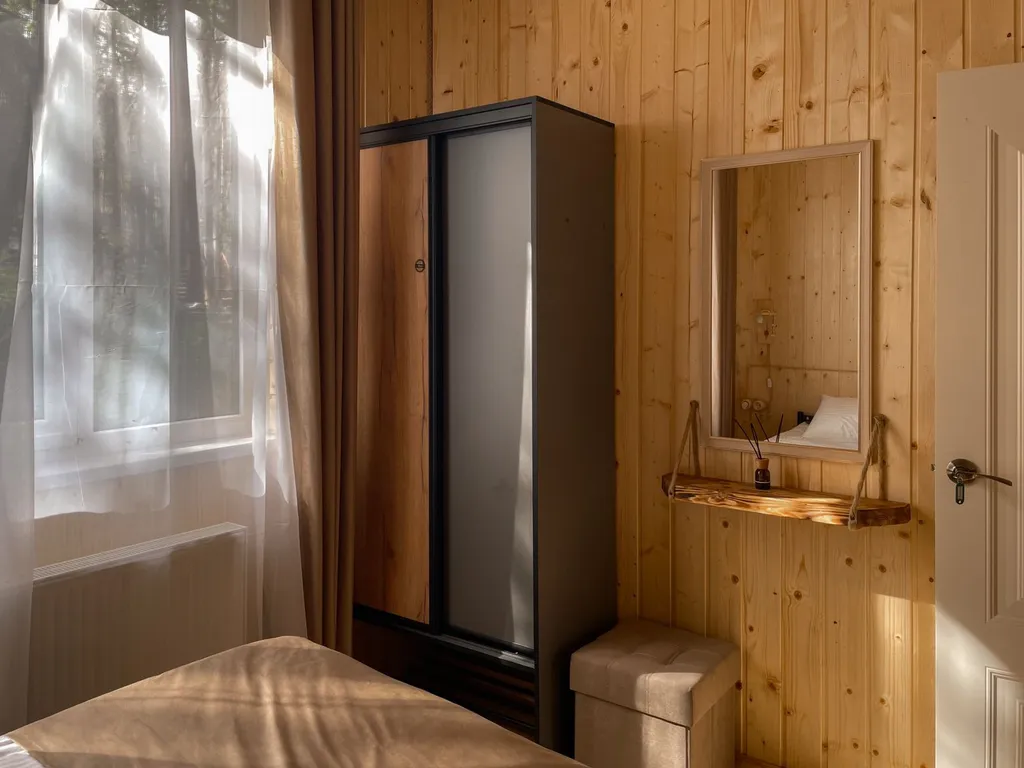 Коттедж посреди заповедного леса вблизи Эльбруса