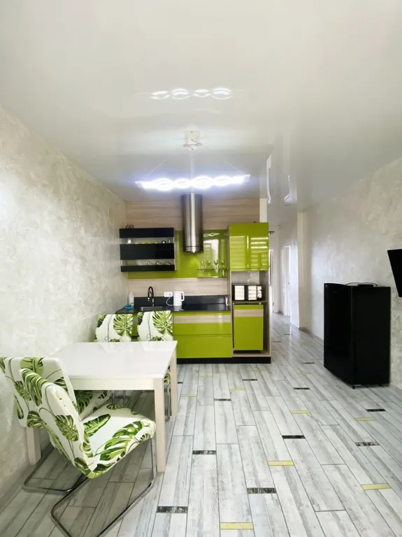 Апартамент Меридиан с террасой и пляжем