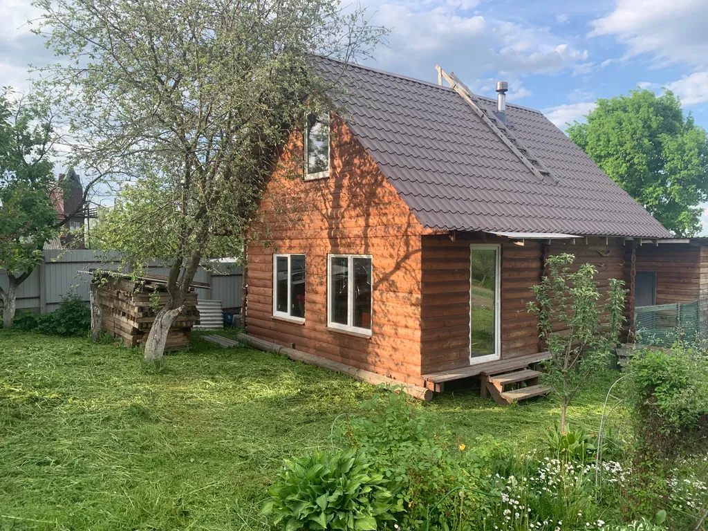 Дом с баней и с видом на Волгу