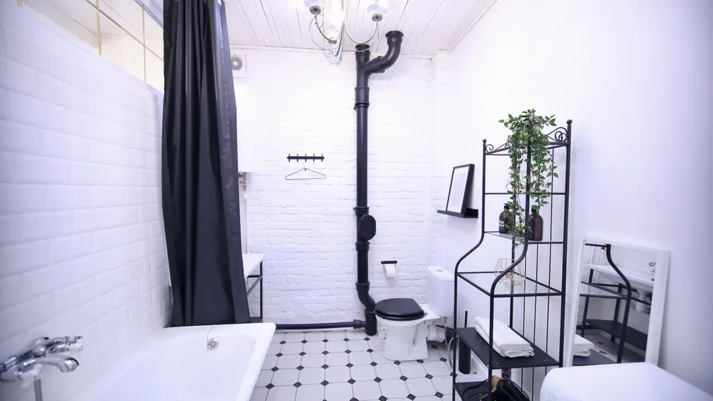 Атмосферная «Сталинка» в историческом центре