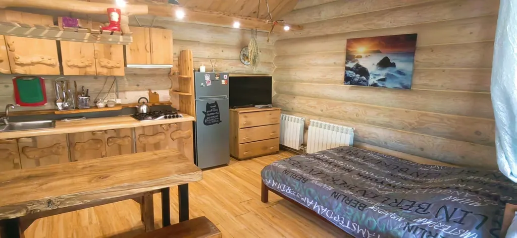 Уютный дом у озера Ельно